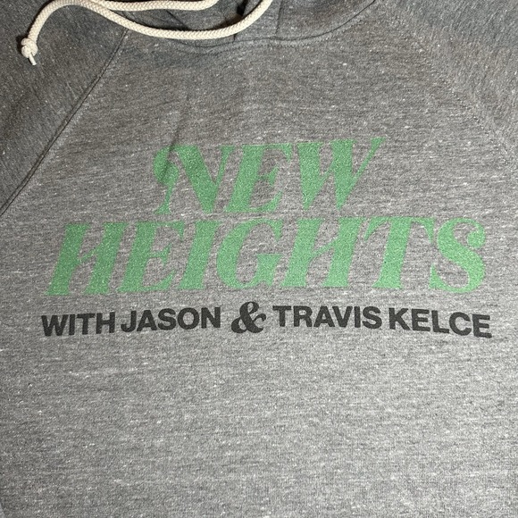 New Heights Jason & Travis Kelce Podcast Hoodie Sweatshirt XL Swiftie Football - Picture 2 of 10